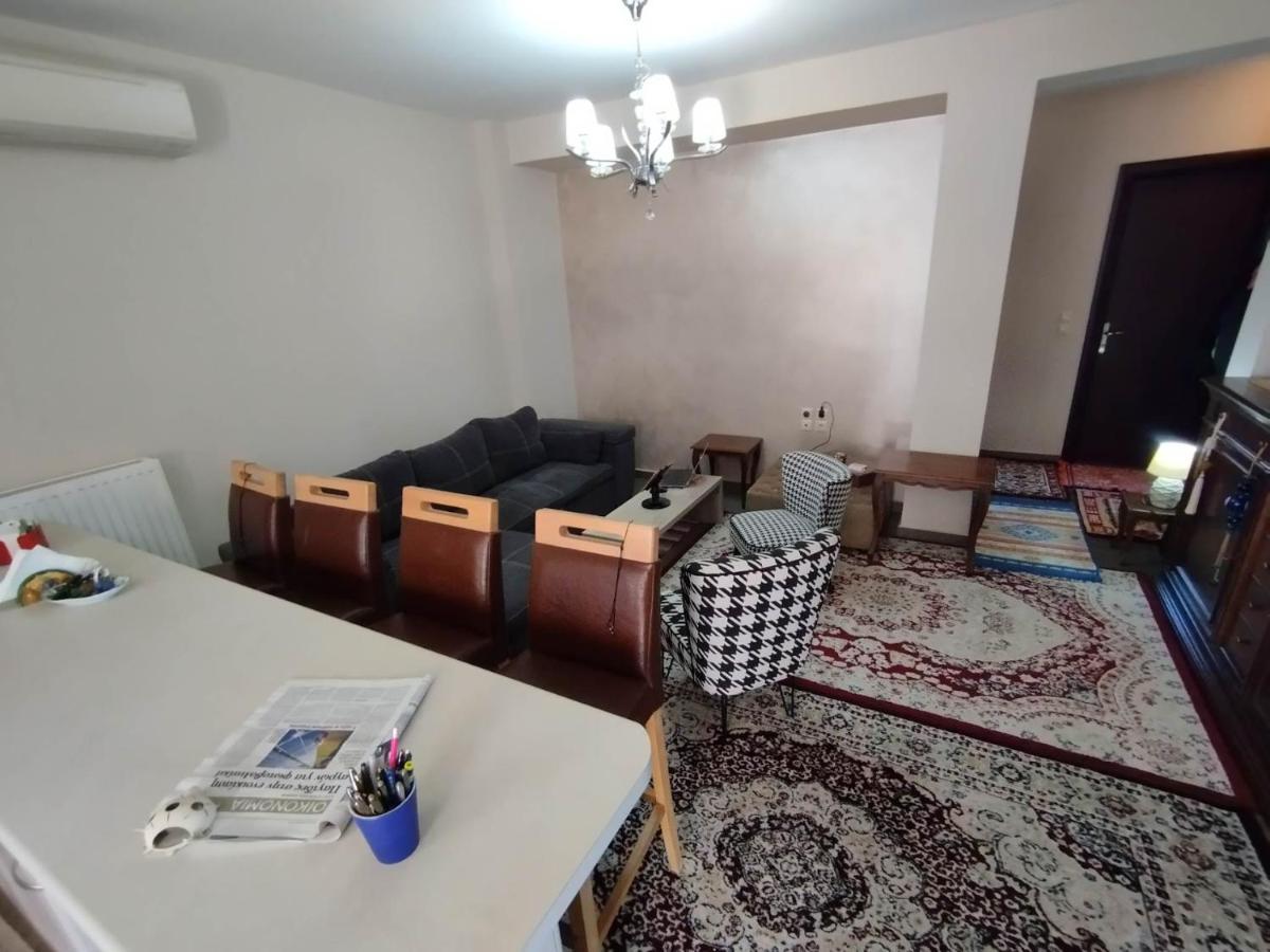 קרבומילוס D'Angelos Apartments מראה חיצוני תמונה