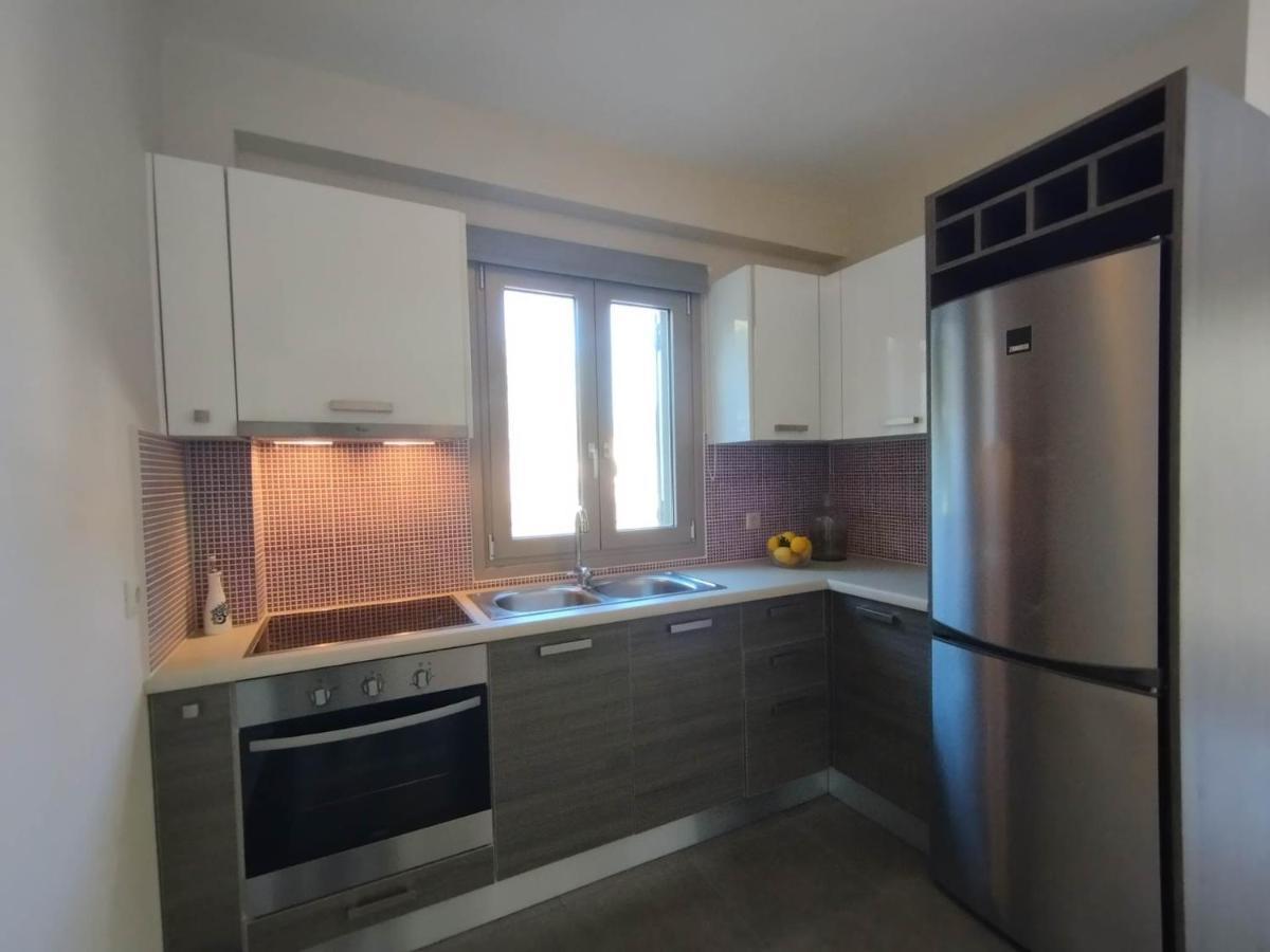 קרבומילוס D'Angelos Apartments מראה חיצוני תמונה
