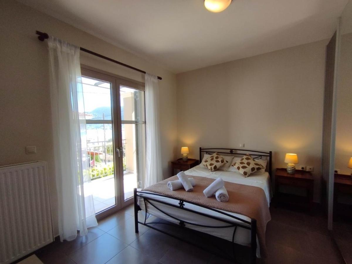 קרבומילוס D'Angelos Apartments מראה חיצוני תמונה